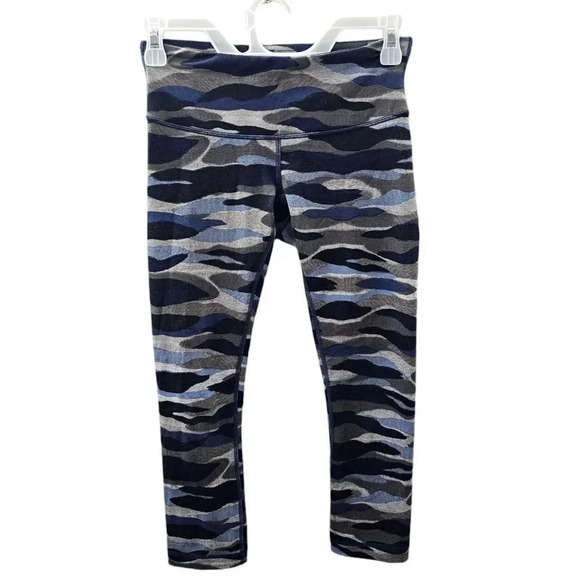 Lululemon Camo Crop‎ Leggings Womens Size 4 - Picture 7 of 7
